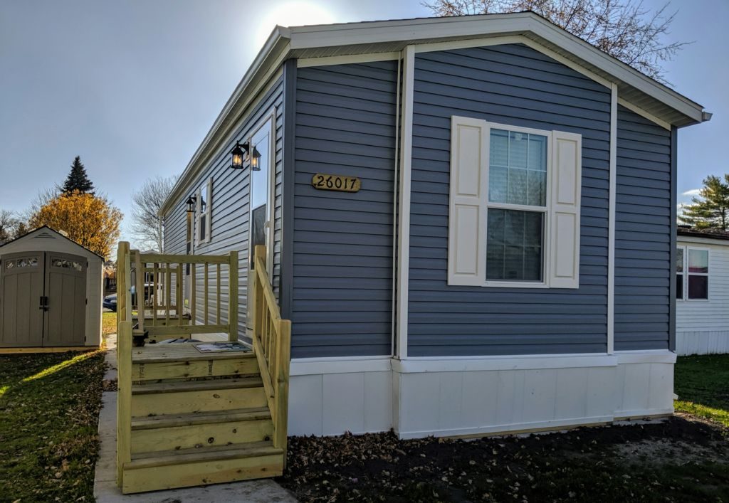 26022 Fourth St  #147, Taylor, MI 48180