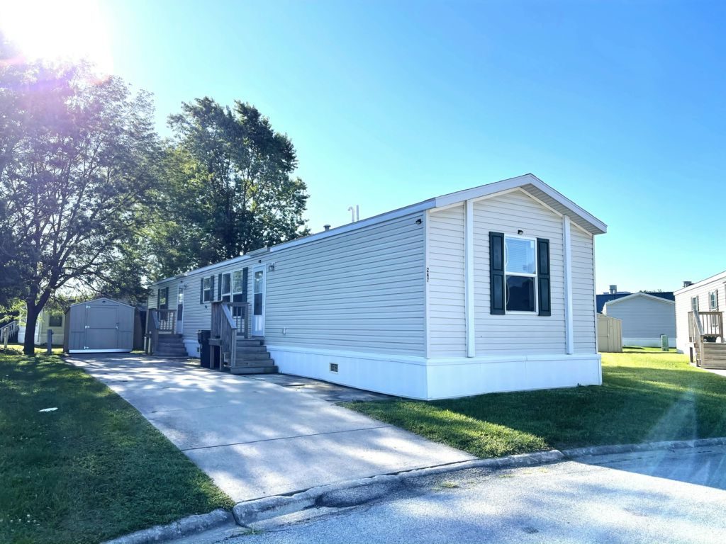 247 Todd Terrace Lynwood, IL 60411