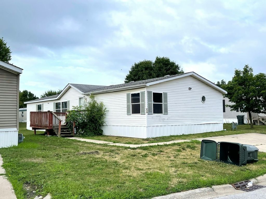 616 Linda Lane Lynwood, IL 60411