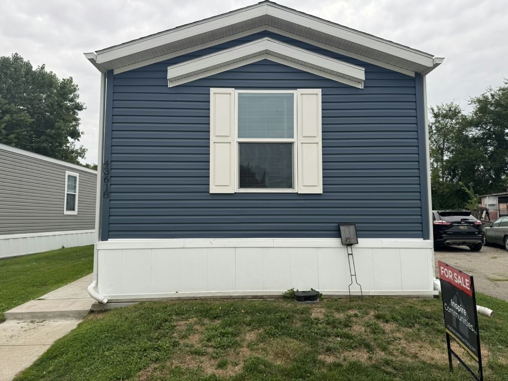 43618 E. Morgan, Harrison Township, MI 48045