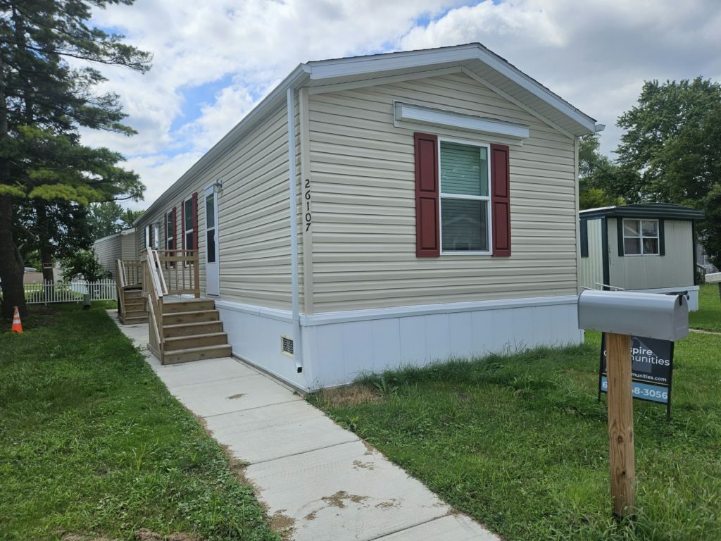 26107 Fifth St  #237 Taylor, MI 48180