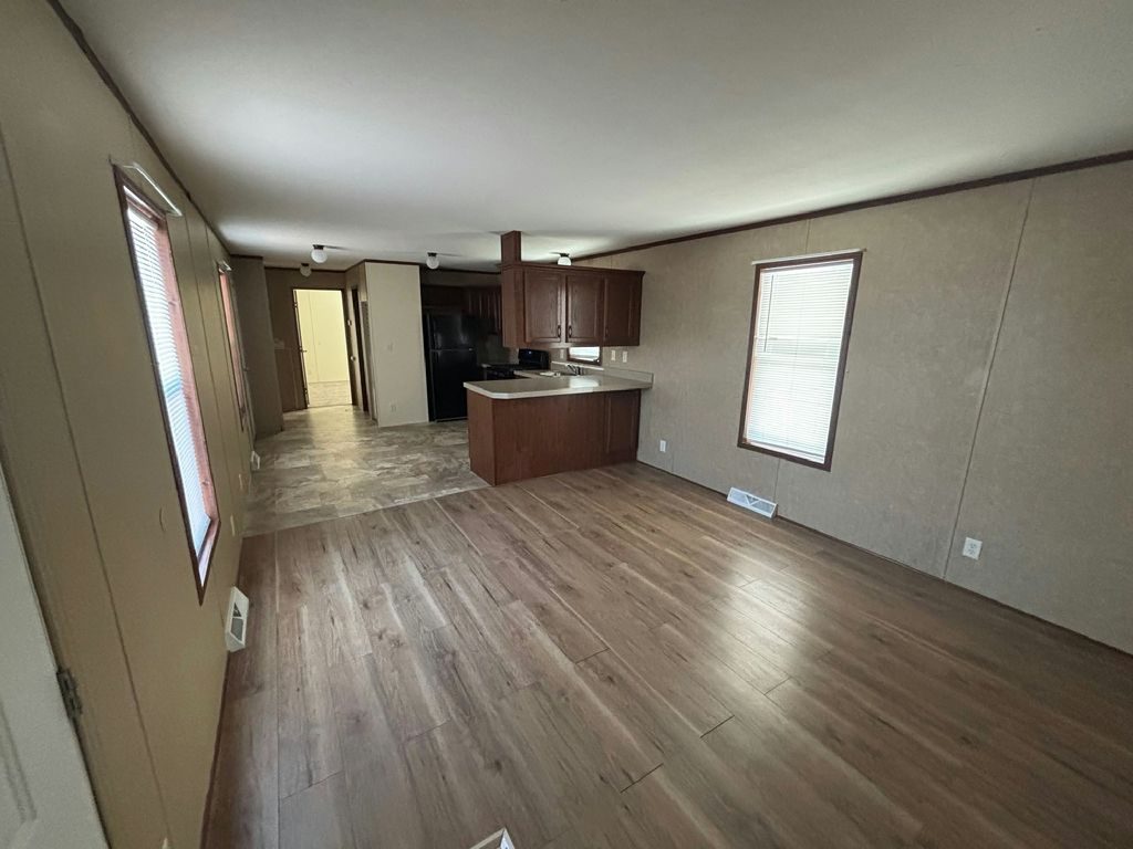725 W. Thornton Avenue, #81 Hemet, CA 92543