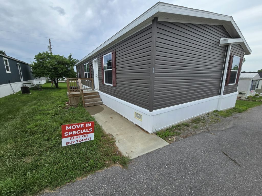 4201 Clark Lane, #70, Columbia, MO 65202