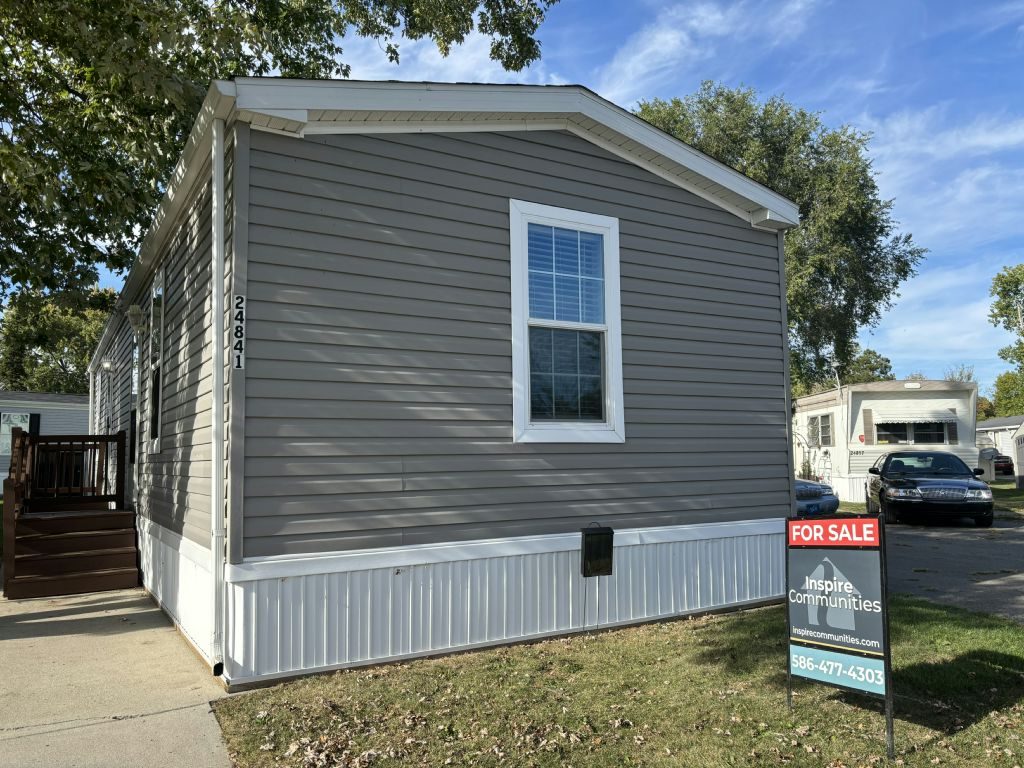 24841 S. Morgan, Harrison Township, MI 48045