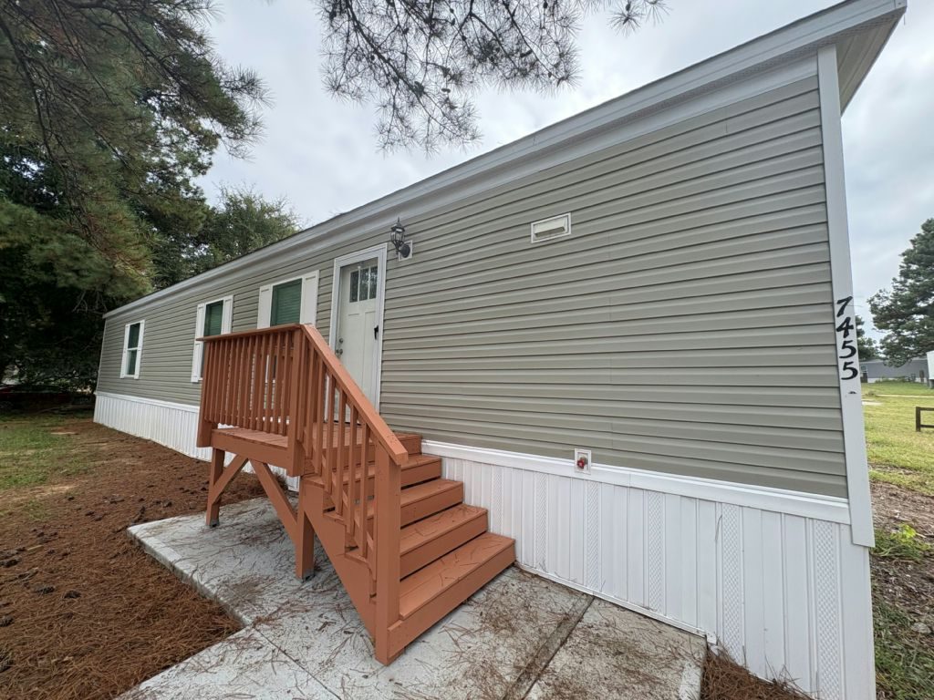 7455 Jessica Way Rocky Mount, NC 27803