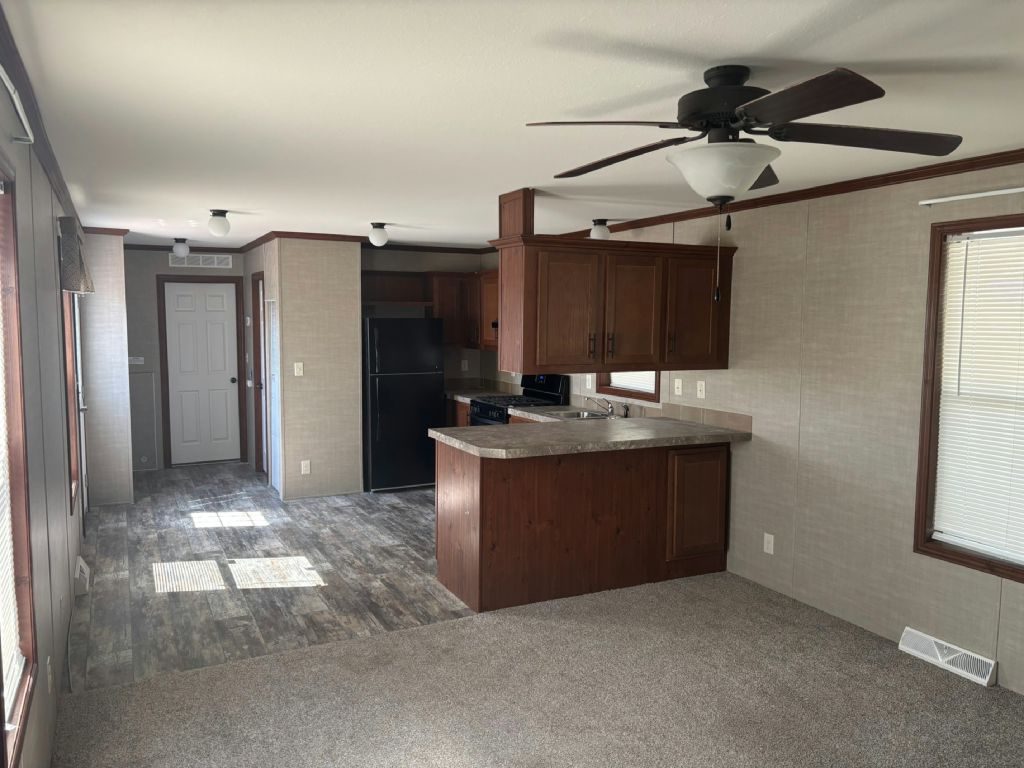 725 W. Thornton Avenue, #72 Hemet, CA 92543