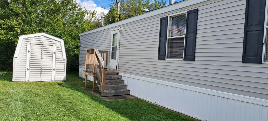 565 Valerie Drive Lynwood, IL 60411