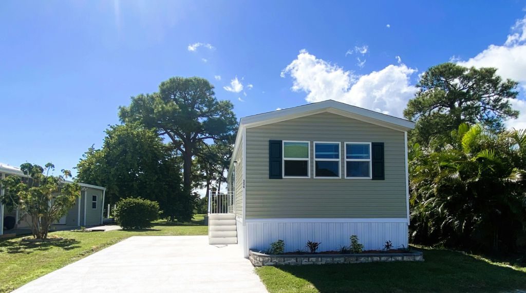 334 S. Erie Drive Fort Pierce, FL 34946