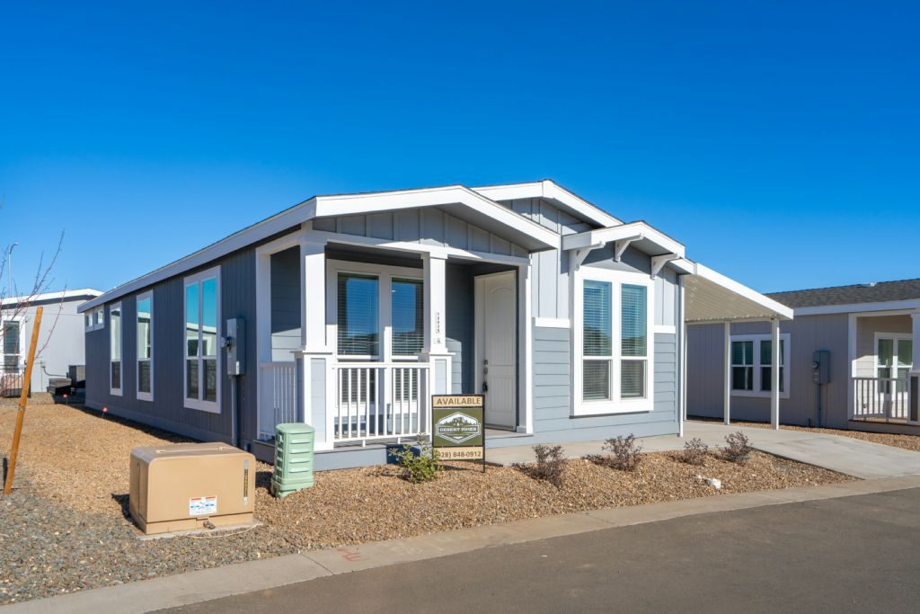 12026 E MCQUEEN DR Dewey, AZ 86327