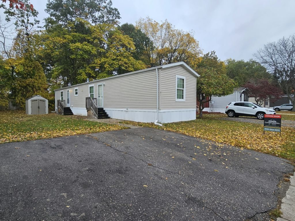 16031 Beech Daly, #4 Taylor, MI 48180