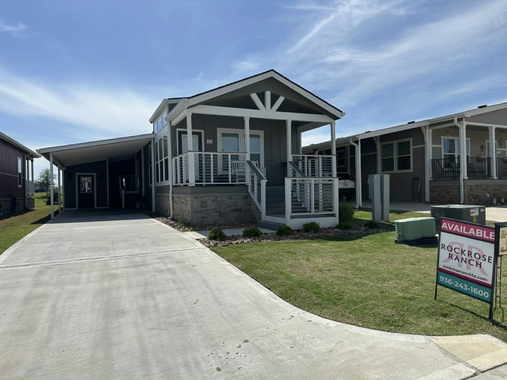 32 Tranquility Trails Way Willis, TX 77318