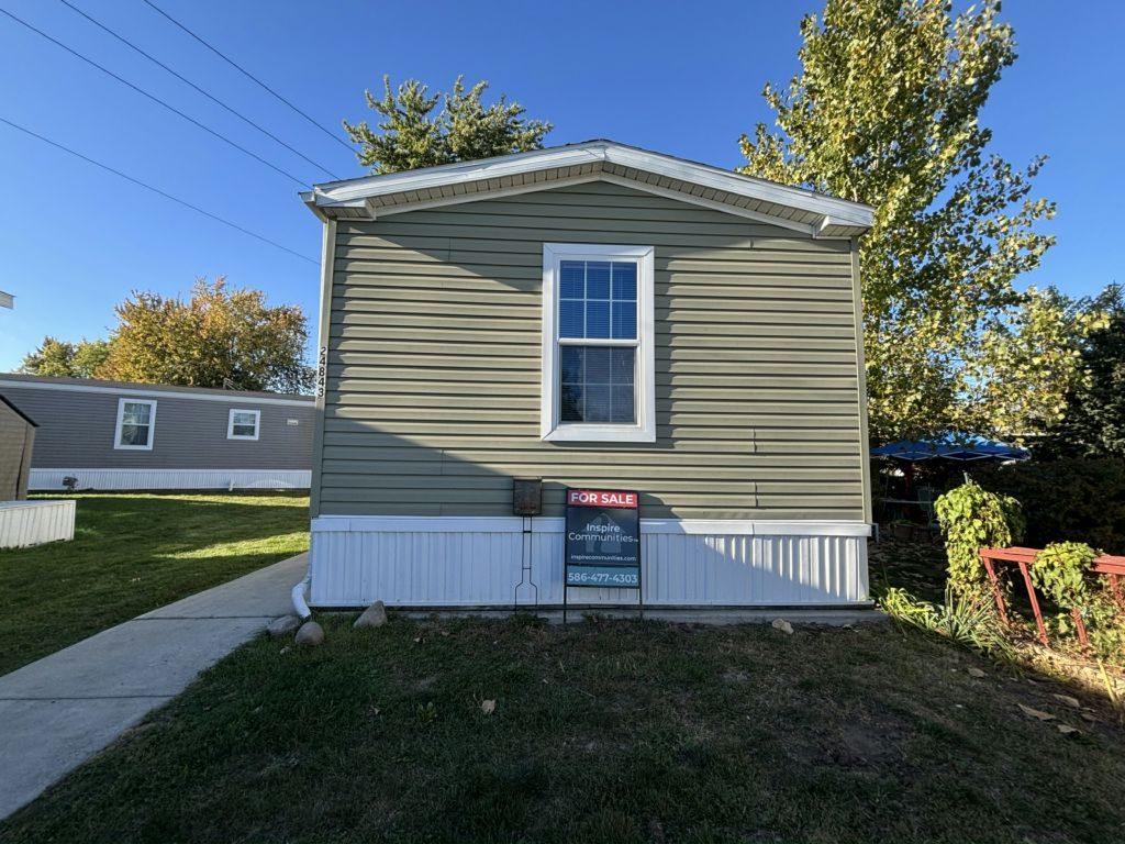 24843 Woodmont Harrison Township, MI 48045