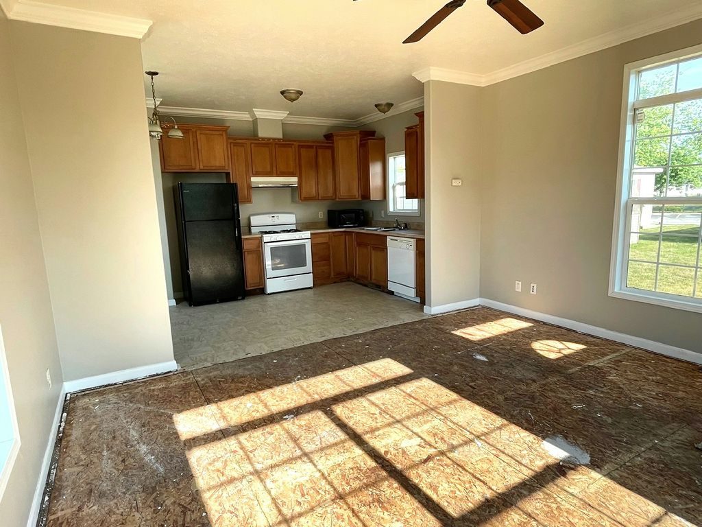 287 Geneva Drive Lynwood, IL 60411