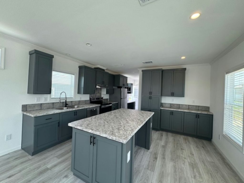 18 Secluded Ranch Bend Willis, TX 77318