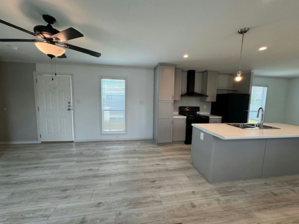 42 Open Range Trail Willis, TX 77318