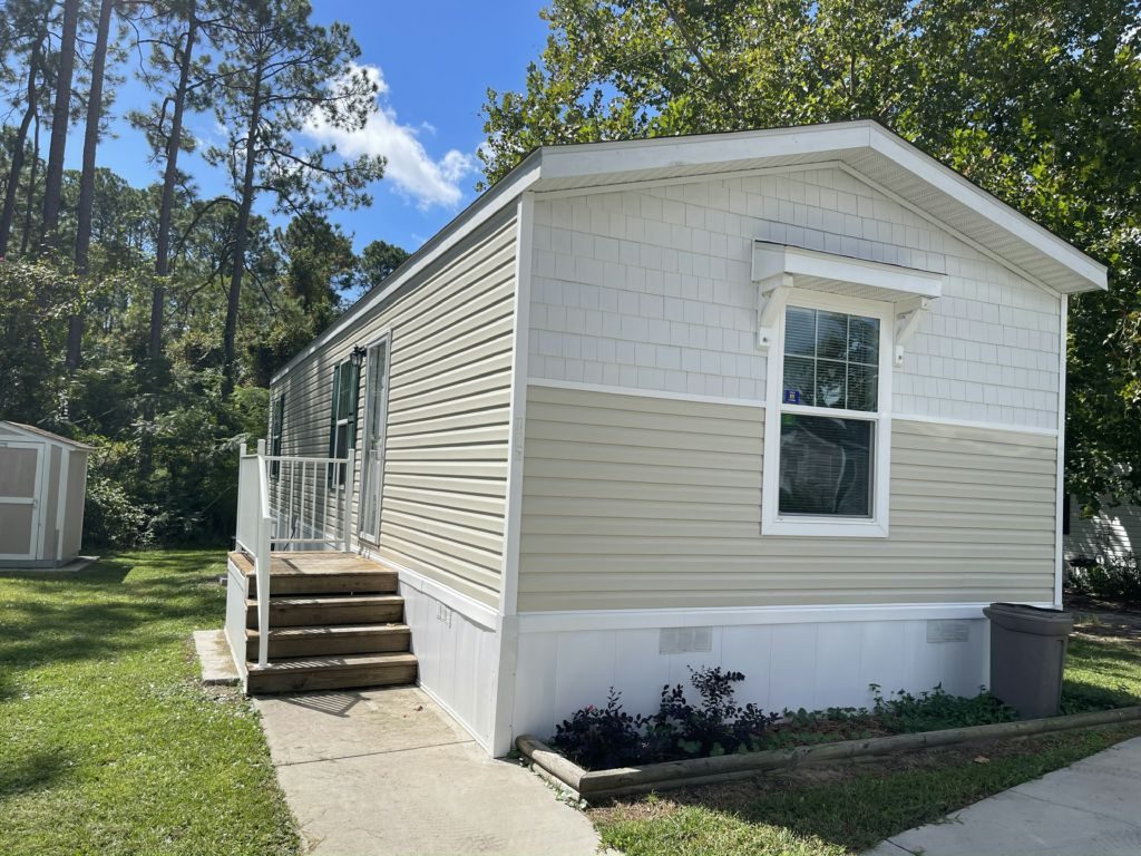 10201 W Beaver St #137 Jacksonville, FL 32220