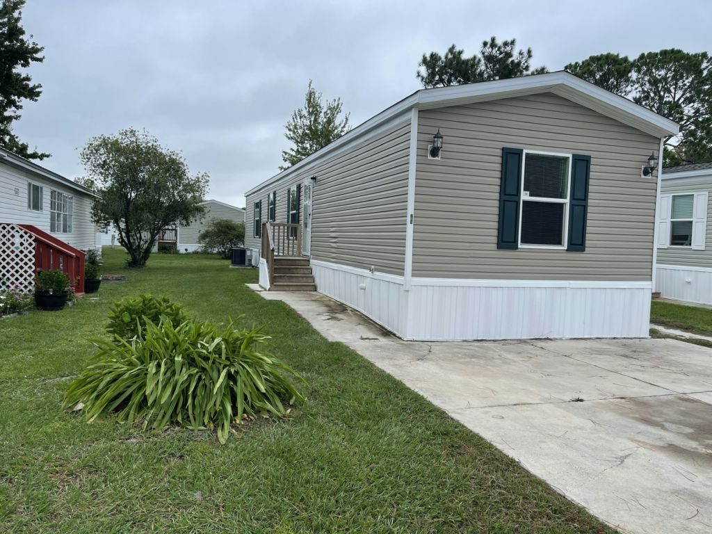 10201 W Beaver St #208 Jacksonville, FL 32220