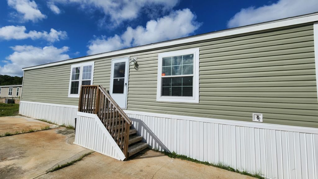 6776 Townsend Rd., #63 Jacksonville, FL 32244