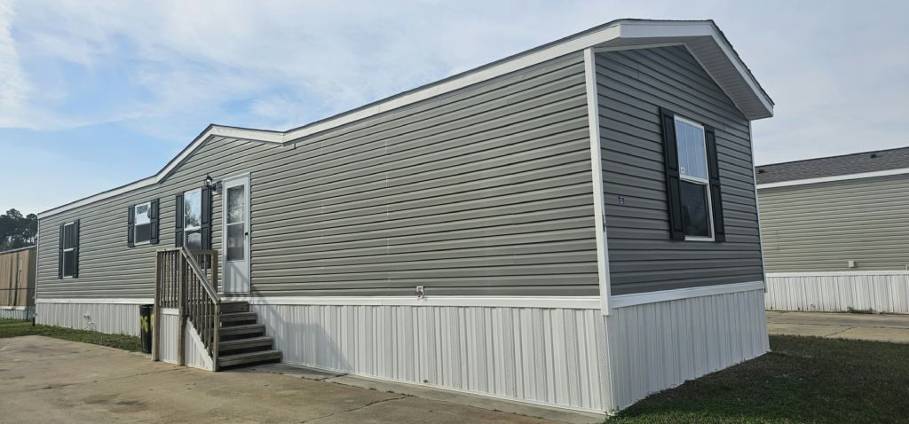 6776 Townsend Rd., #106 Jacksonville, FL 32244