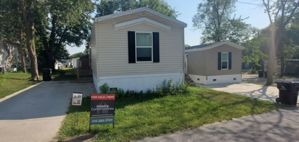 2525 County Line Rd., #202 Des Moines, IA 50321