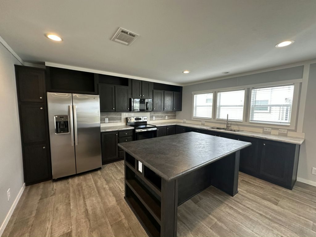 11 Bonnet Street Willis, TX 77318