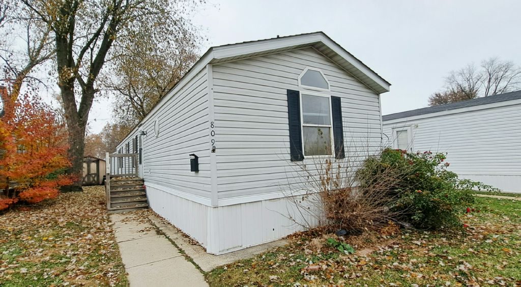 809 Bridge Street Lynwood, IL 60411