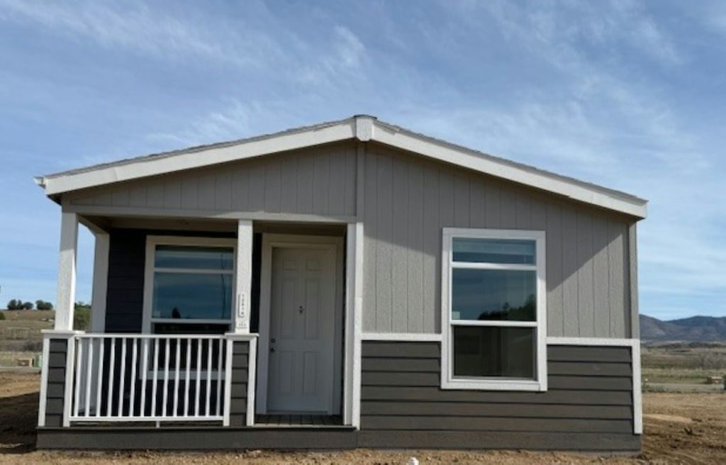 12016 E STEWERT DR, Dewey, AZ 86327