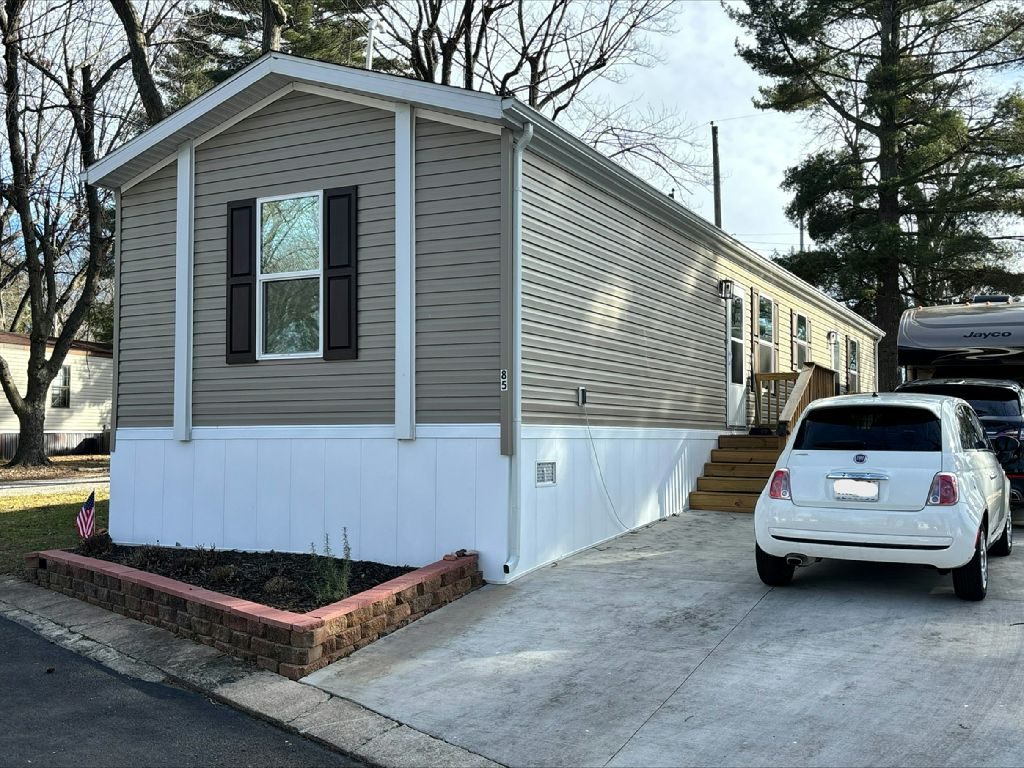 3731 S. Glenstone Ave., #85 Springfield, MO 65804