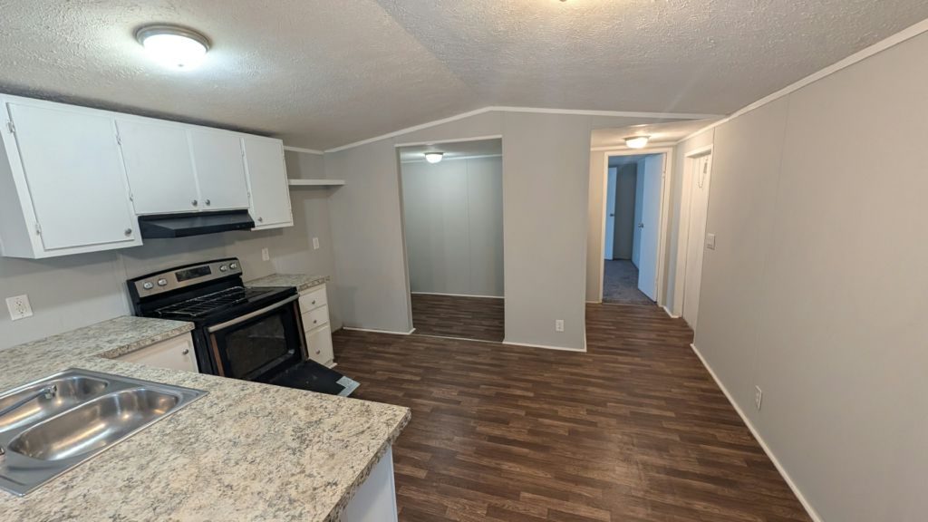 1630 Balkin Rd #143, Tallahassee, FL 32305