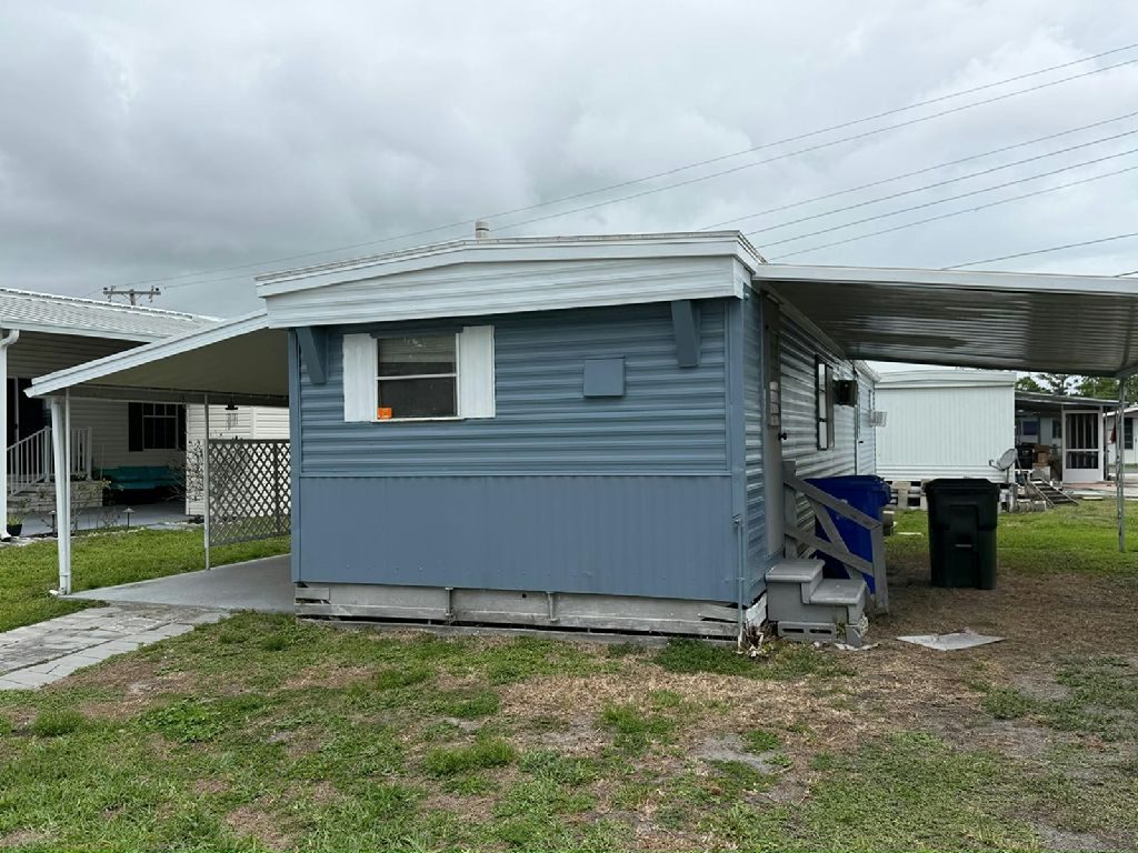 35 AA Street Lakeland, FL 33815