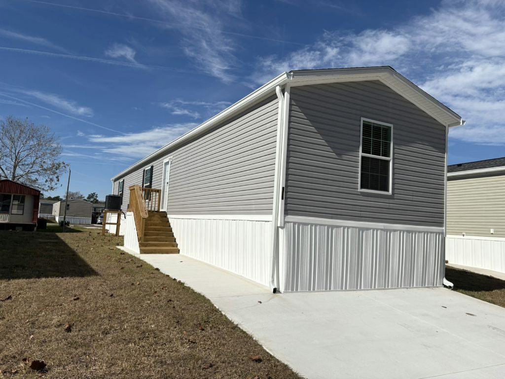 10201 W Beaver St #282 Jacksonville, FL 32220