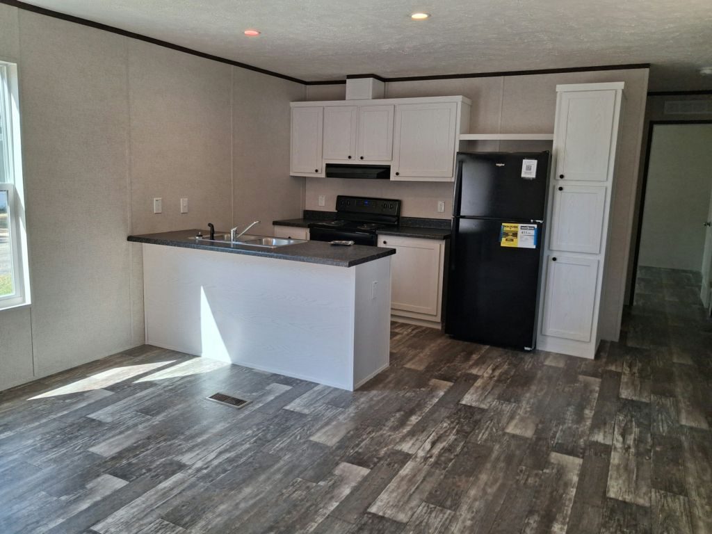 2864 Chinaberry Dr. Fayetteville, NC 28306