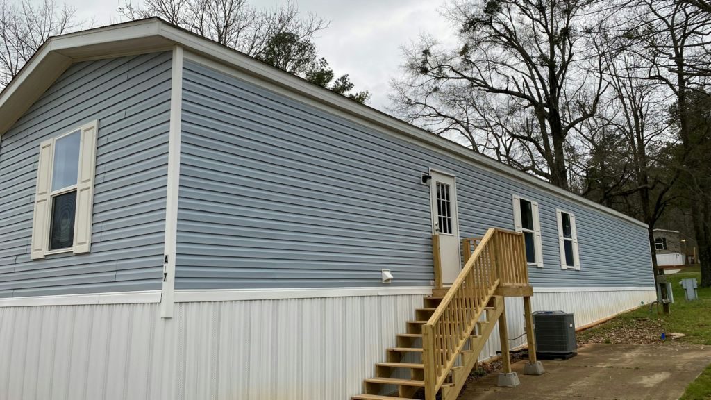 17 Adam Drive Birmingham, AL 35215
