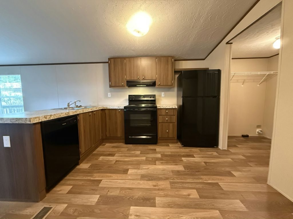 7400 Glen Leaf Dr., #178 Shreveport, LA 71129